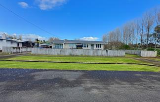 35 & 35A Strange Street, Waitara