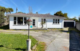 22 Daniel Street, Martinborough