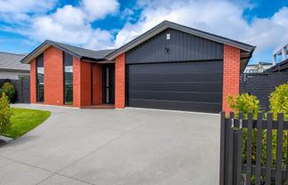 11 Frith Street, Milldale