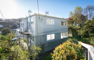 8/76 Waipapa Road, Hataitai