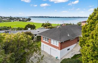 36 Roberta Avenue, Glendowie