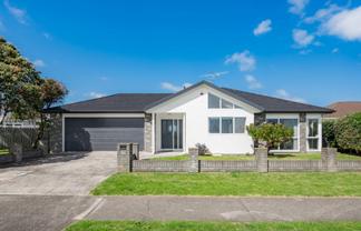 300 Manly Street, Paraparaumu Beach