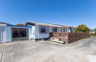 22 Kanawa Street, Waikanae