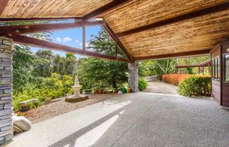 30 McCallum Drive, Sandspit