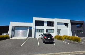Functional Industrial & Office Space