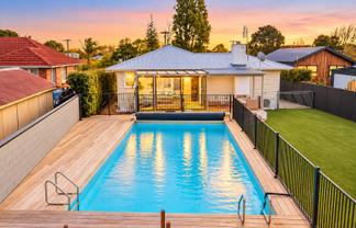 13 Peachgrove Road, Te Atatu Peninsula