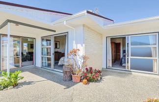 1/10 Avondale Road, Taradale