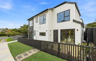 4D King Richard Place, Browns Bay