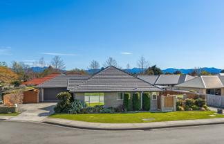 8 Rifle Range Place, Witherlea
