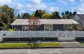 12A Park Avenue, WAIKANAE