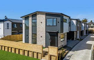 62 Mclean Avenue, Papatoetoe