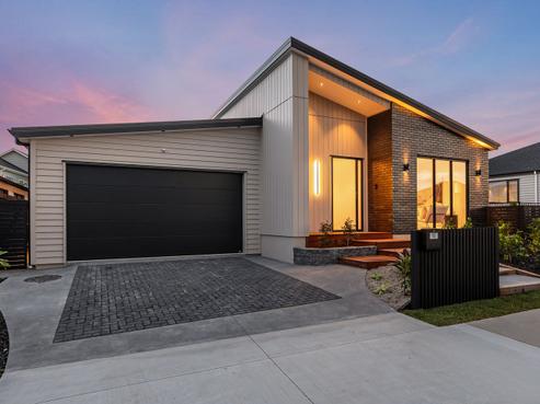 15 Tukutata Crescent, Wainui
