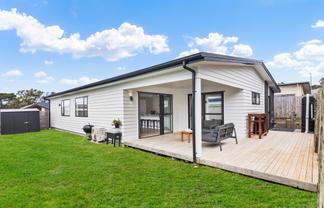 17 Joseph Kokich Avenue, Swanson