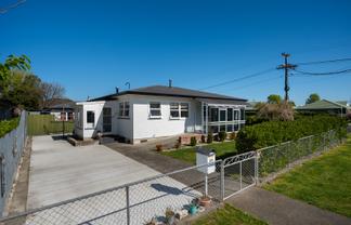 301 Frimley Avenue, Frimley
