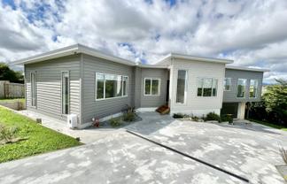 4 Benhar Close, Kelson