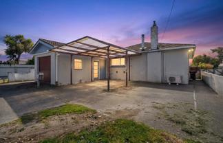 84 Dipton Street, Kingswell