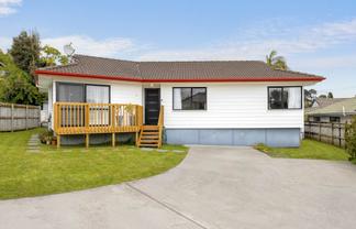 54 Meadowood Drive, Unsworth Heights