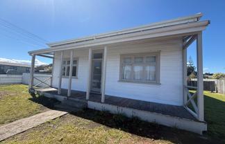Manawatu / Whanganui - Address withheld