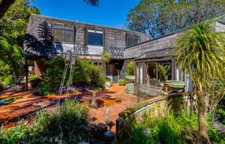 11A Taumaru Ave, Lowry Bay