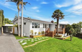 33 Chippendale Crescent, Birkdale