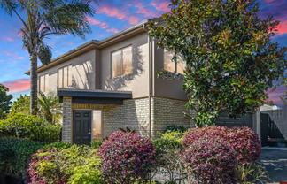 15B Tide Close, Panmure