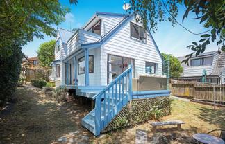 23 Glenshee Place, Highland Park
