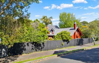 8 Takutai Street, Parnell