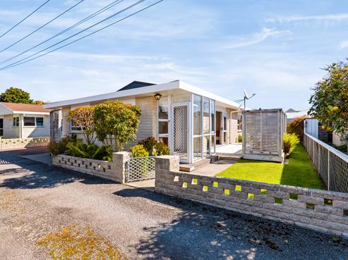 13B Huatoki Street, Vogeltown