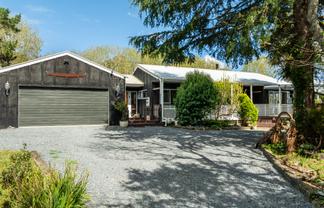 230 Peak Road, Kaukapakapa