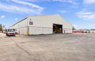 CBRE | Modern Industrial Facility with Dual Access