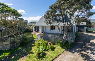 25 Tobys Way, Waikanae Beach