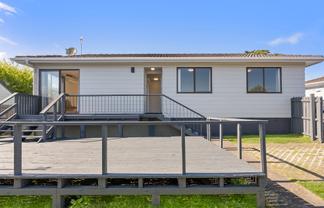 4 Edwin Freeman Place, Ranui