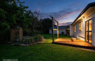 327A Breezes Road, Aranui
