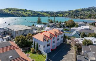 5F Church Street, Akaroa