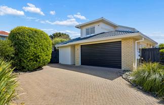 5C Thurston Place, Half Moon Bay