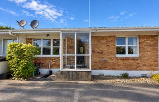 2/168 Nixon Street, Hamilton East