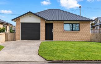 7 West Street, Tuakau