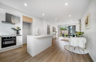 40 Clay Works Lane, New Lynn
