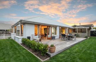 169 Grimseys Road, Redwood