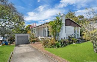 41 Landon Avenue, Mangere East