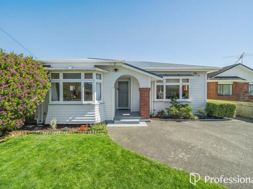 18 Birdwood Road, Waterloo