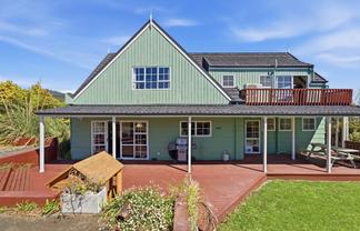 6D Donnelly Street, Oakura