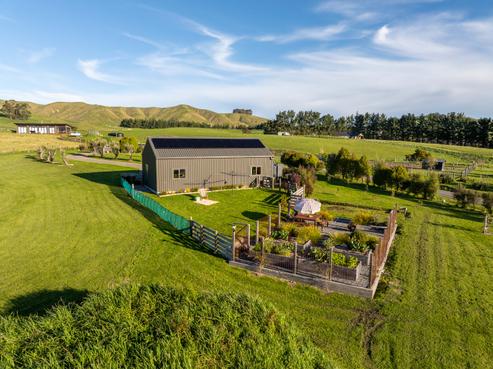 195D Millars Road, Gladstone