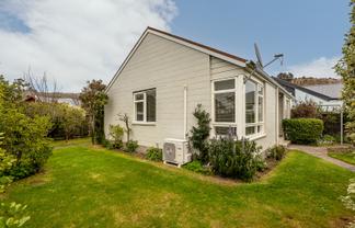 1/11 Celia Street, Redcliffs