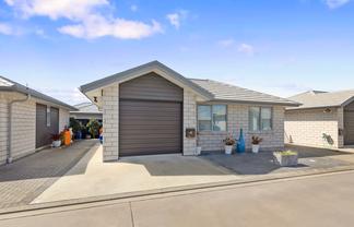 7 Lance Way in the Dunes Lifestyle Village, Papamoa