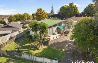 13 Leaver Place, Weymouth