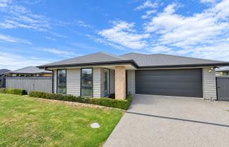 16 Maitland Crescent, Rolleston