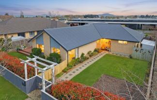 104 Pegasus Boulevard, Pegasus