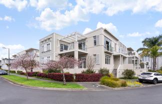 3 Eaves Bush Parade, Orewa
