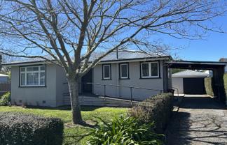 69 Kuratawhiti Street, Greytown